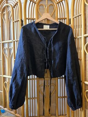Boheme Goods Black Linen Tie-Front Cropped Blouse